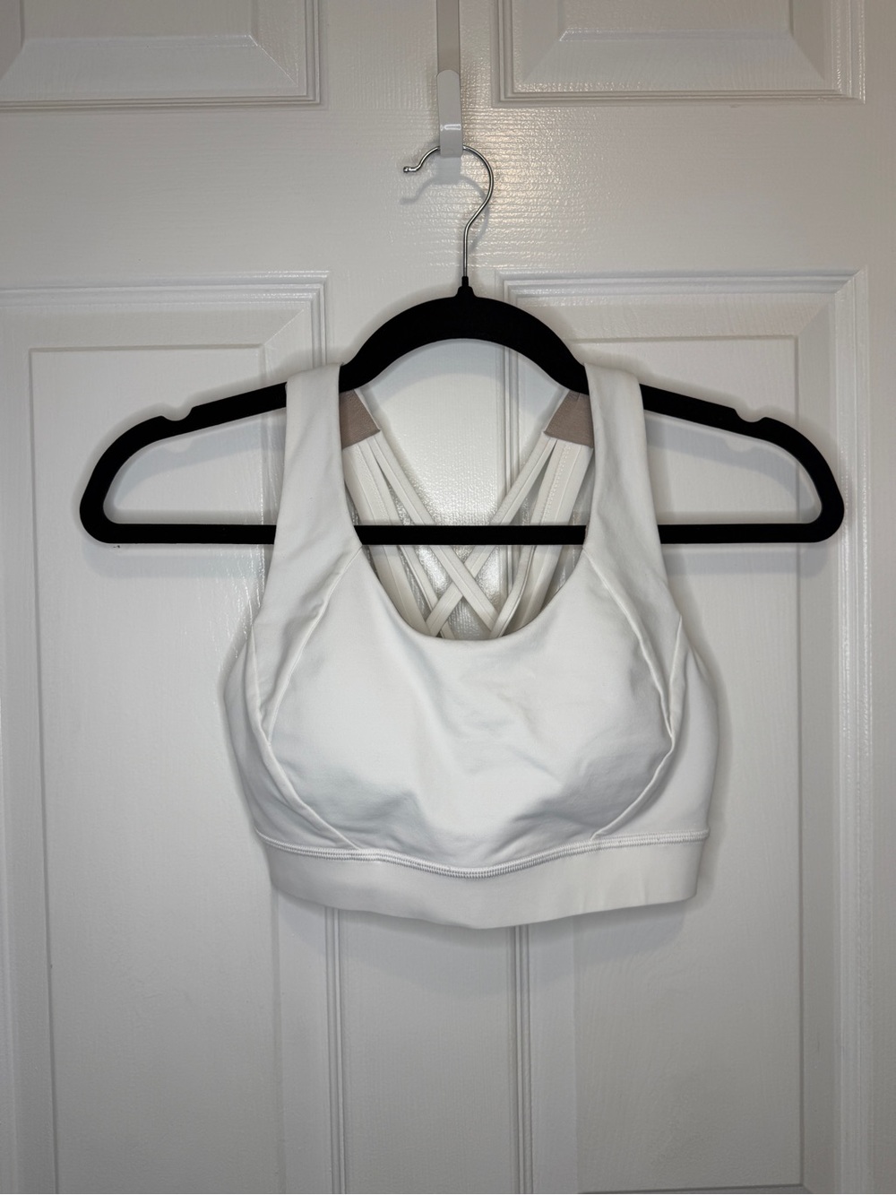 Lululemon Energy Bra Medium Support - White